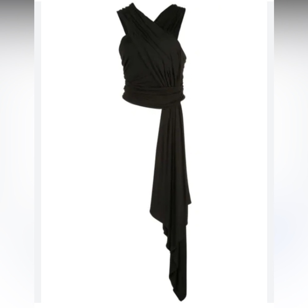 Elegant Black Sleeveless Blouse